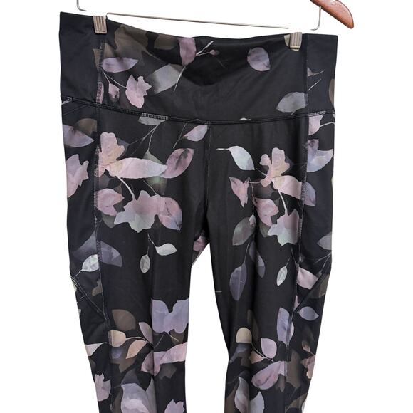 All In Motioin Womens Ankle Legging Black Purple Floral Athleisure Yoga NWT New - Picture 2 of 7